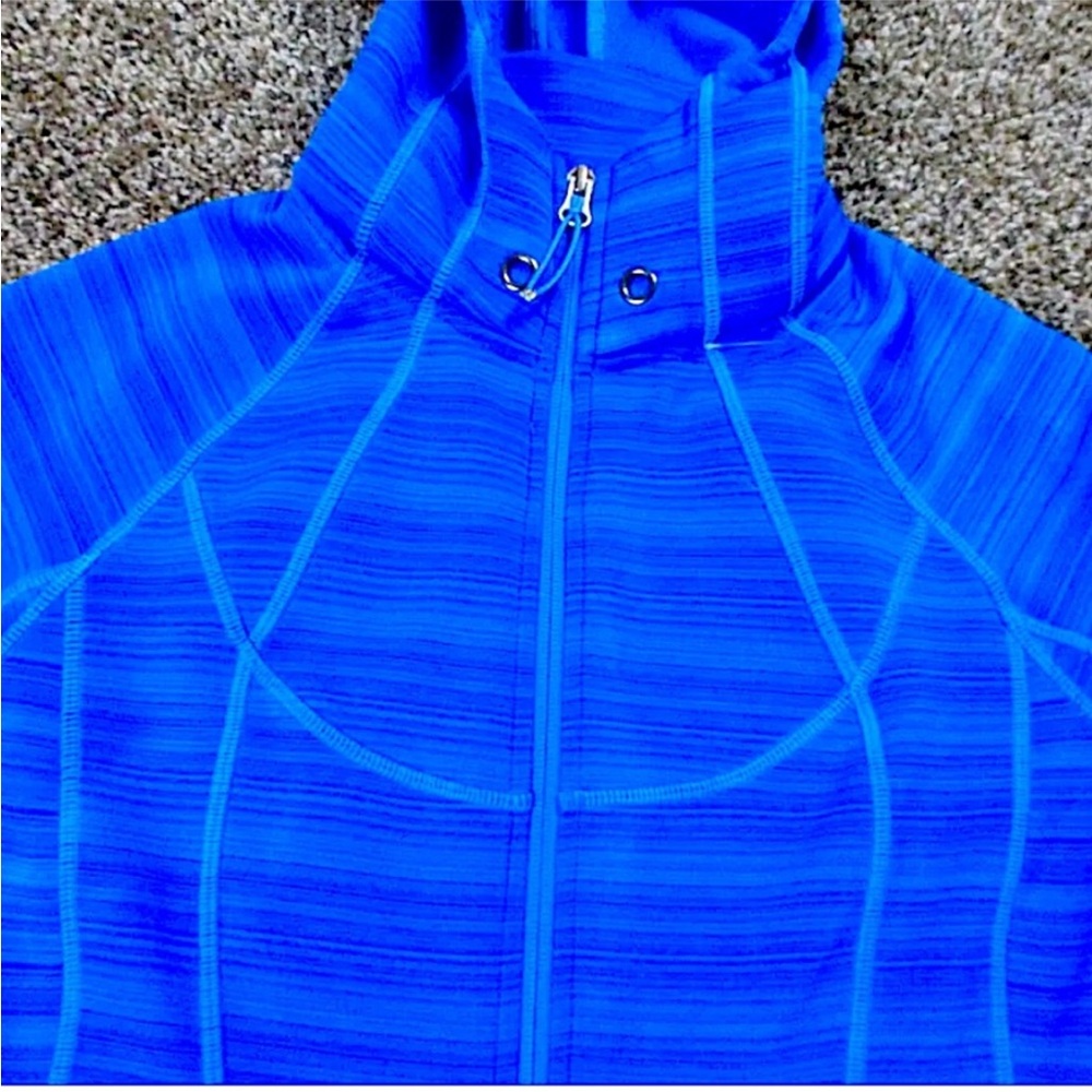 Athleta Striped strength hoodie macaw blue - Picture 6 of 12